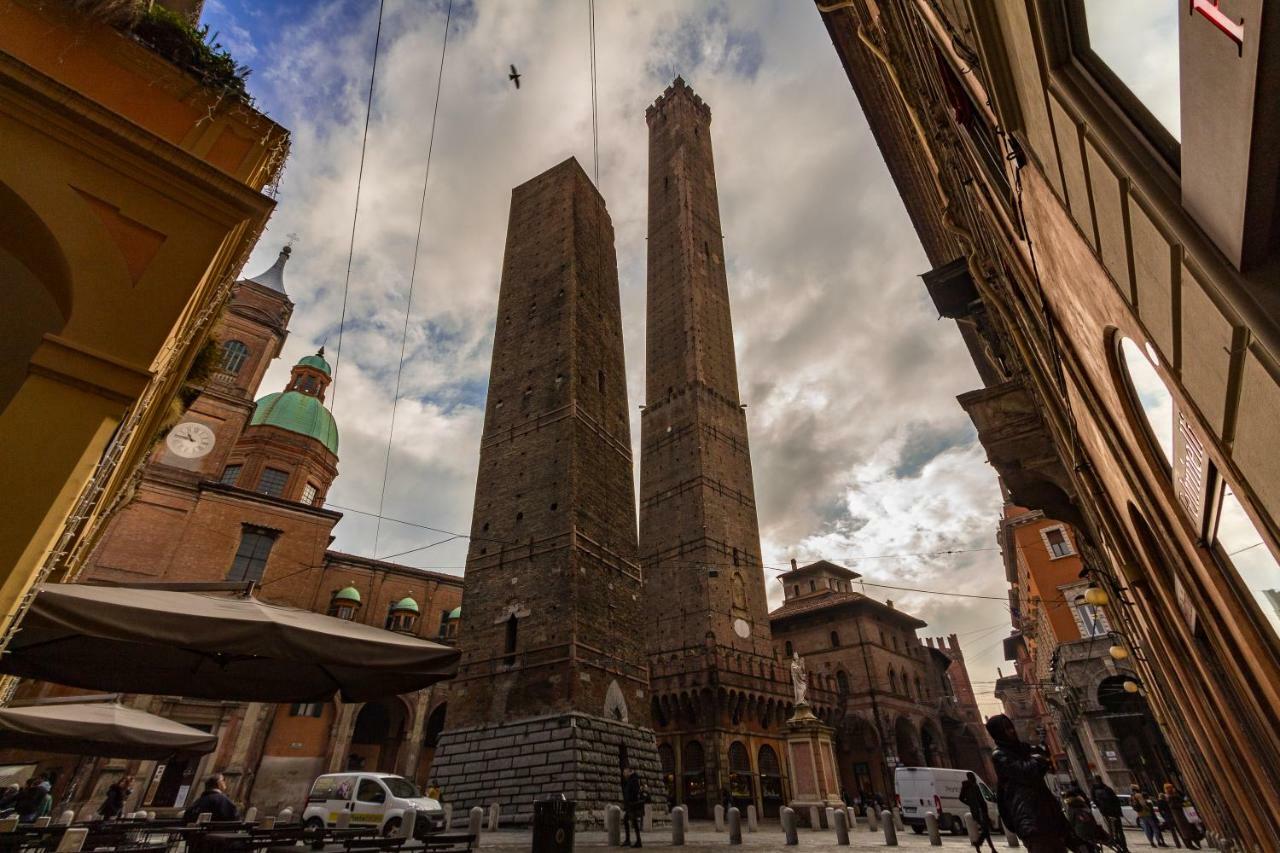 Realkasa Towers Flat Apartment Bologna Luaran gambar
